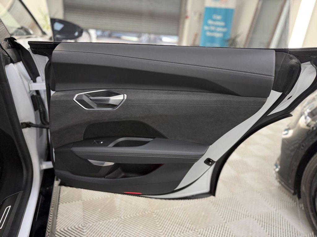 Used Audi RS e-tron GT 2021 for sale - 77384396: Photo 22