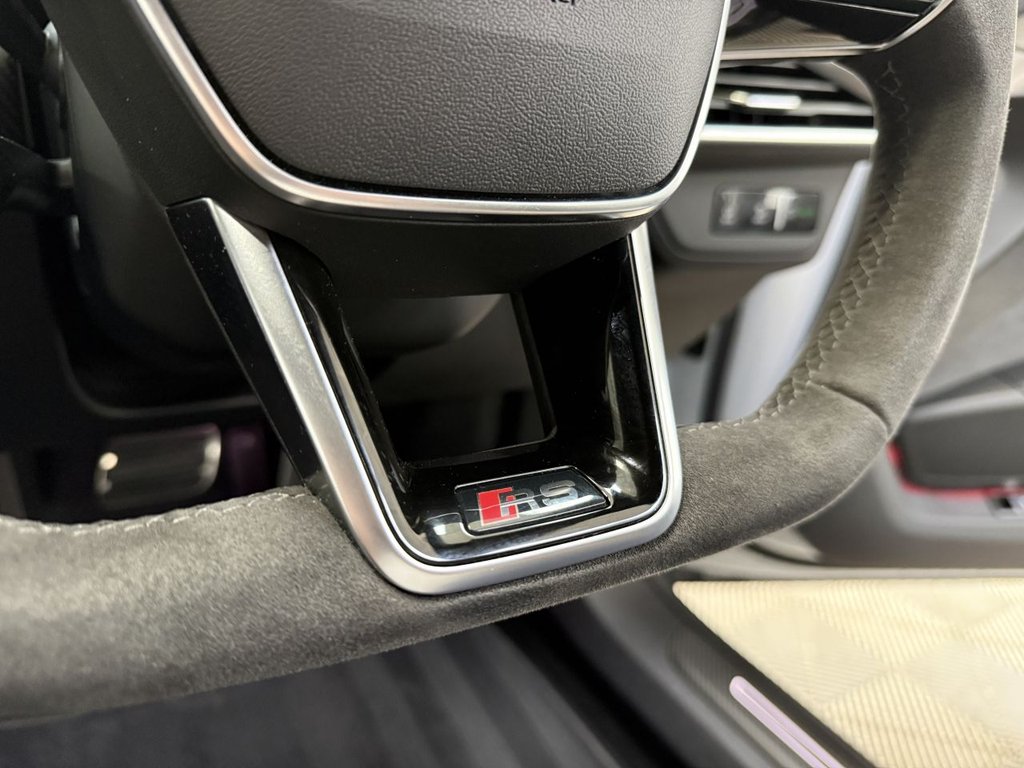 Used Audi RS e-tron GT 2021 for sale - 77384396: Photo 40