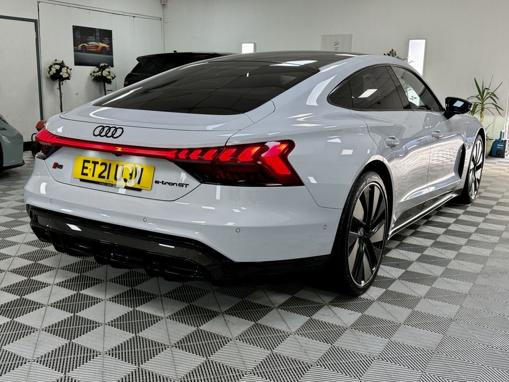 Used Audi RS e-tron GT 2021 for sale - 77384396: Photo 8