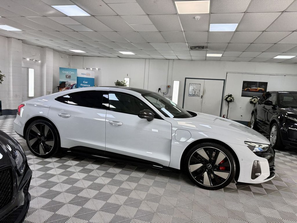 Used Audi RS e-tron GT 2021 for sale - 77384396: Photo 9