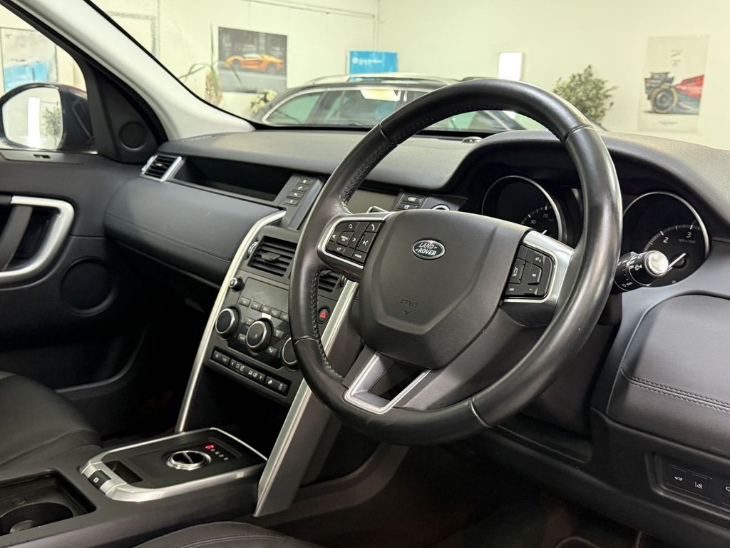Used Land Rover Discovery Sport 2017 for sale - 75998692: Photo 30