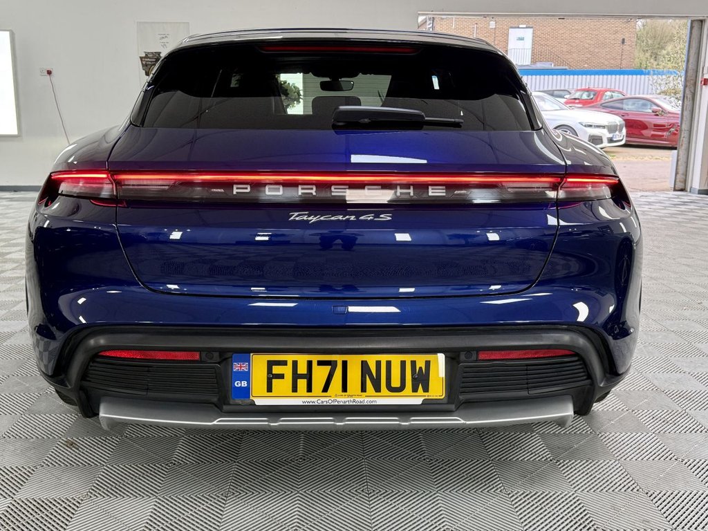 Used Porsche Taycan 2021 for sale - 78002956: Photo 10