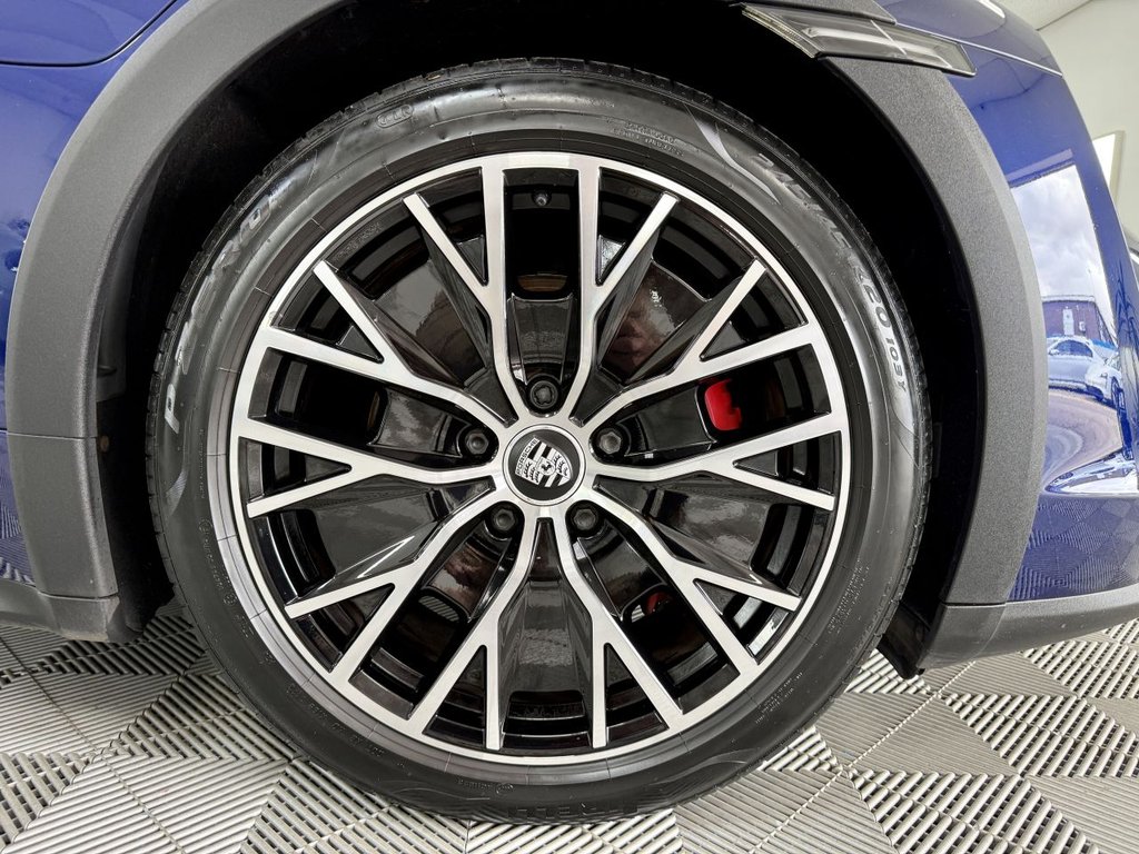 Used Porsche Taycan 2021 for sale - 78002956: Photo 13