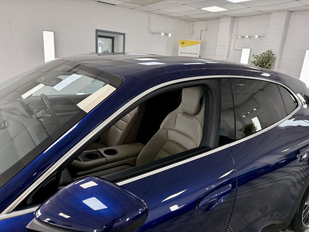 Used Porsche Taycan 2021 for sale - 78002956: Photo 17