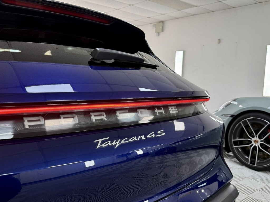 Used Porsche Taycan 2021 for sale - 78002956: Photo 18