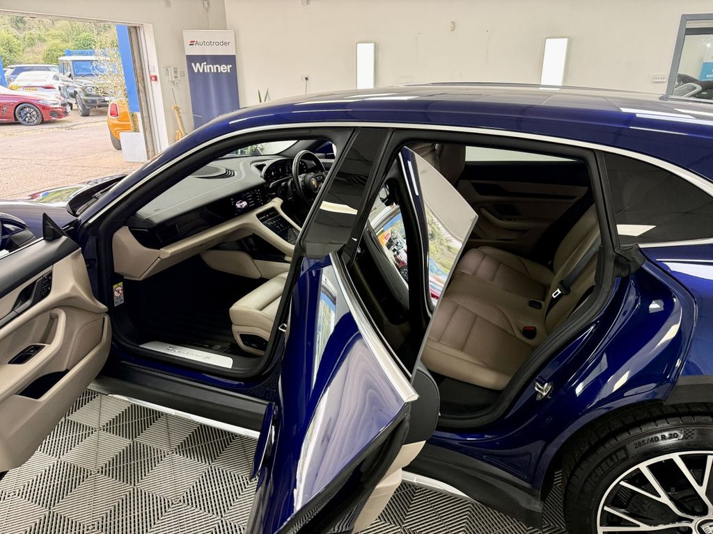 Used Porsche Taycan 2021 for sale - 78002956: Photo 25