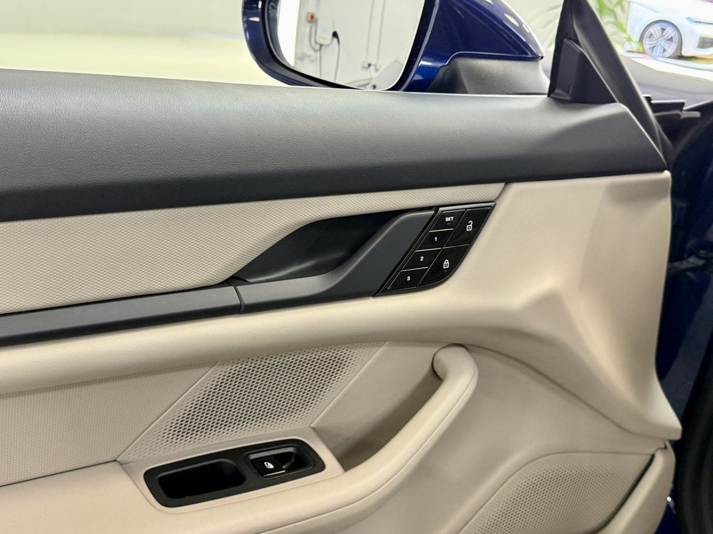 Used Porsche Taycan 2021 for sale - 78002956: Photo 31