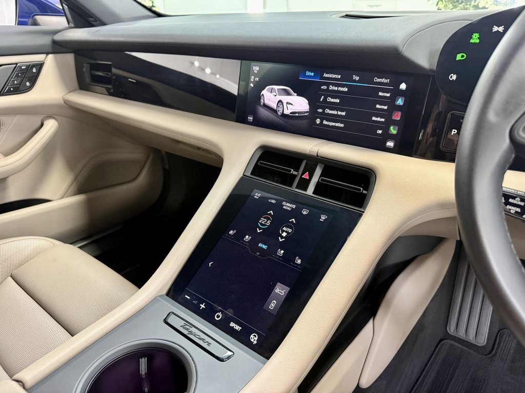 Used Porsche Taycan 2021 for sale - 78002956: Photo 35