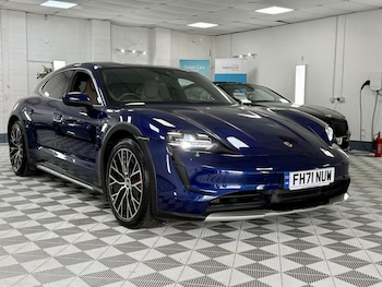 Used Porsche Taycan 2021 for sale - 78002956: Photo