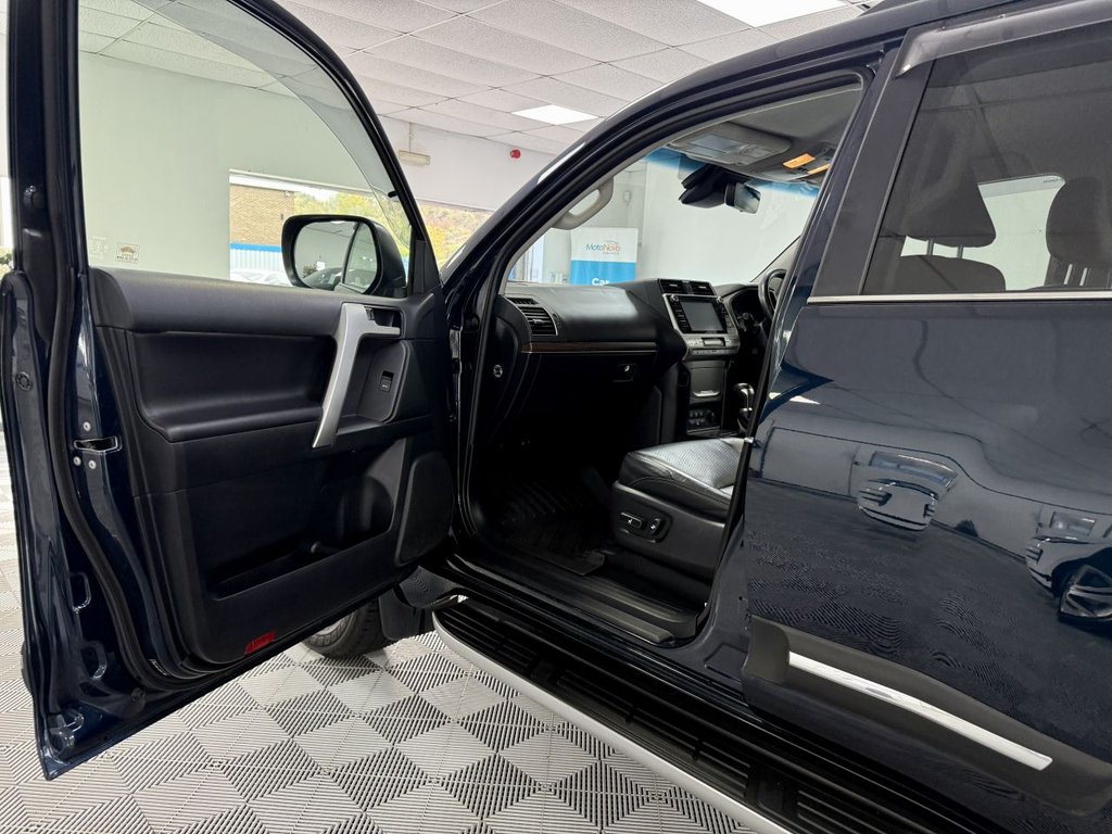 Used Toyota Land Cruiser 2019 for sale - 76430121: Photo 25