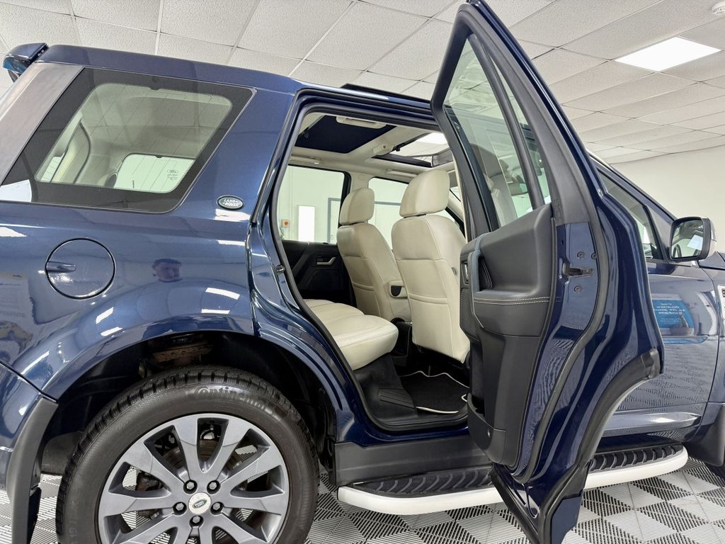 Used Land Rover Freelander 2012 for sale - 76454328: Photo 23