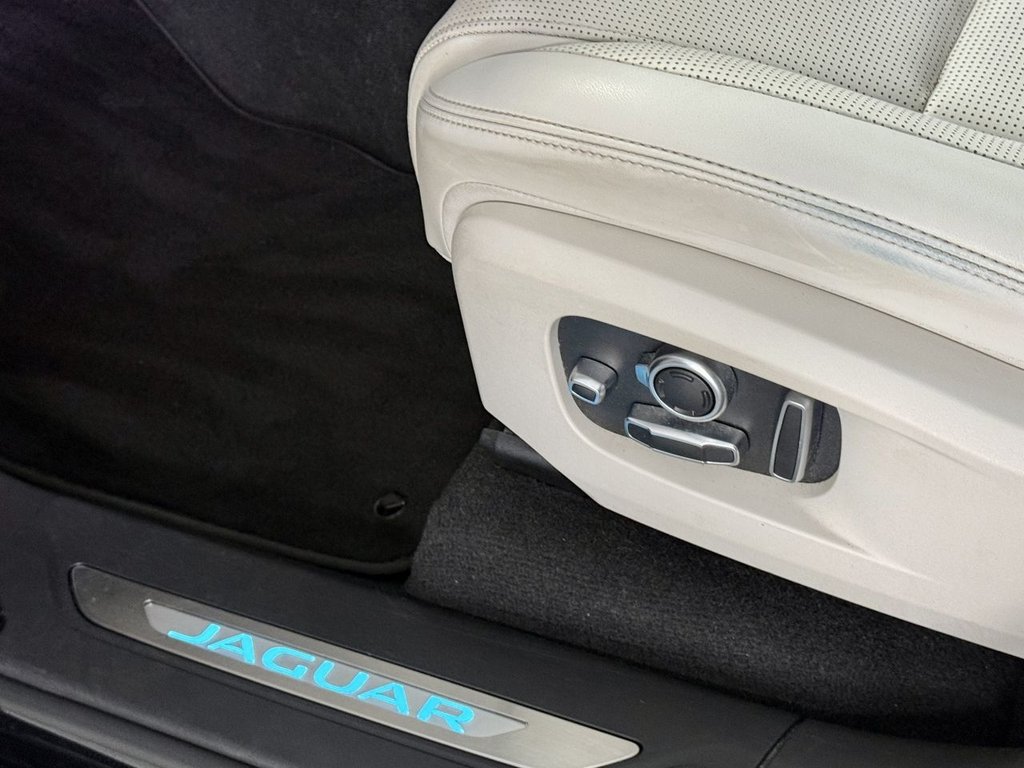 Used Jaguar F-Pace 2021 for sale - 77608965: Photo 34