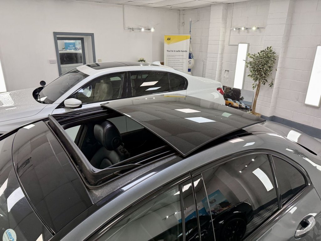 Used Mercedes-Benz C Class 2018 for sale - 76986144: Photo 2