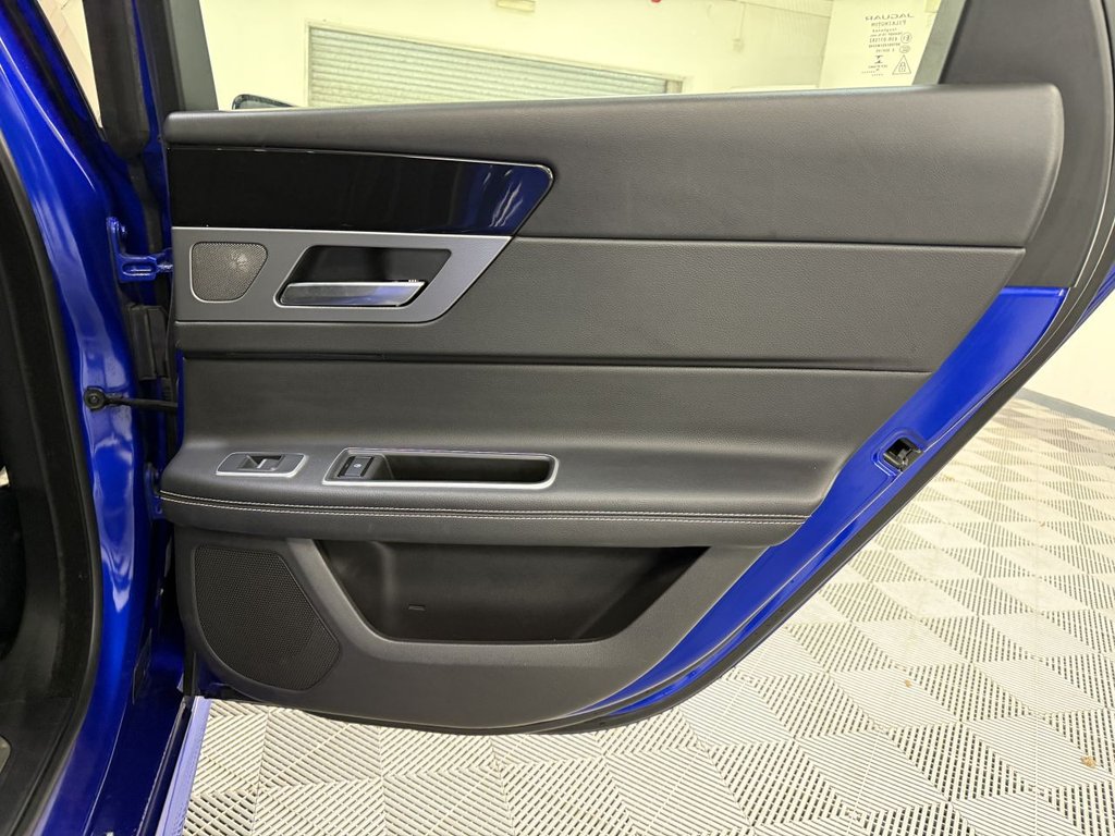 Used Jaguar XF 2017 for sale - 77007496: Photo 26