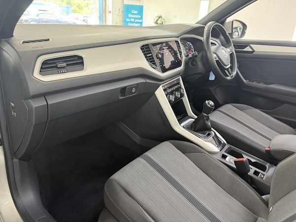 Used Volkswagen T-Roc 2020 for sale - 75548241: Photo 19