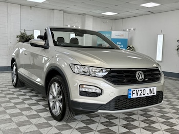 Used Volkswagen T-Roc 2020 for sale - 75548241: Photo