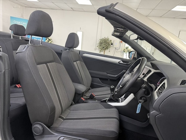 Used Volkswagen T-Roc 2020 for sale - 75548241: Photo 22