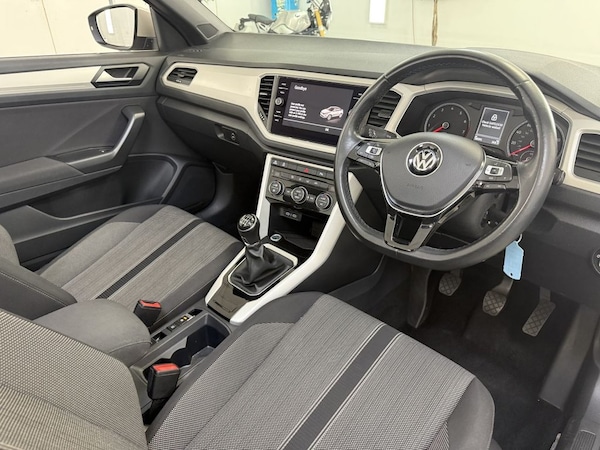 Used Volkswagen T-Roc 2020 for sale - 75548241: Photo 23