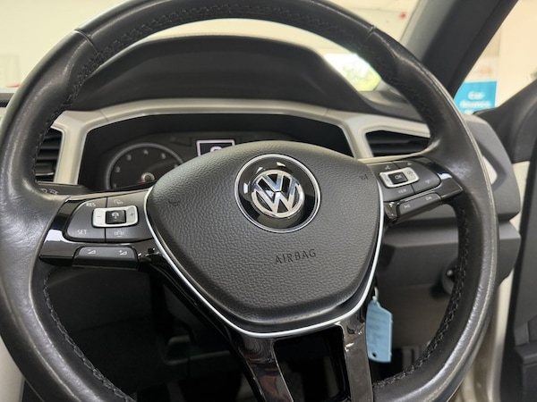 Used Volkswagen T-Roc 2020 for sale - 75548241: Photo 28