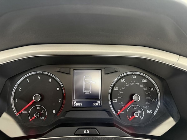 Used Volkswagen T-Roc 2020 for sale - 75548241: Photo 29