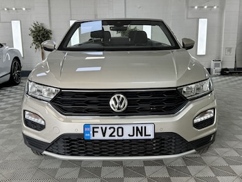 Used Volkswagen T-Roc 2020 for sale - 75548241: Photo
