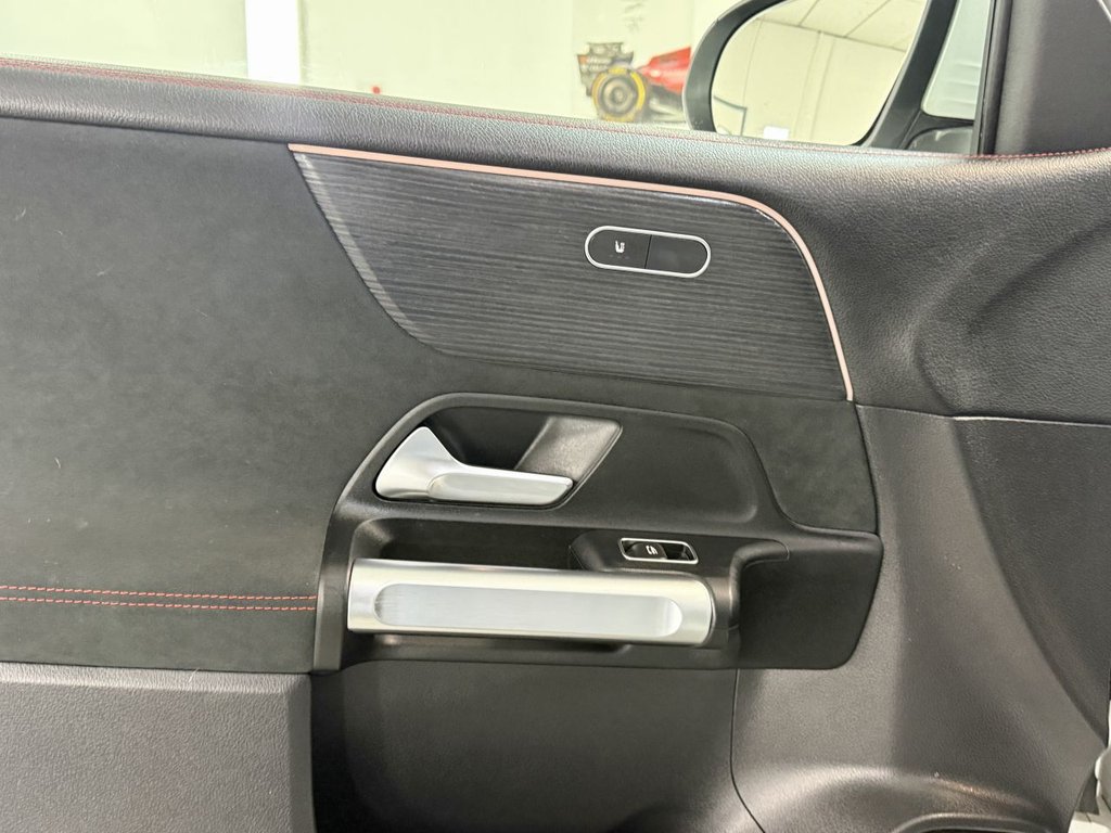 Used Mercedes-Benz EQB 2022 for sale - 77153615: Photo 23