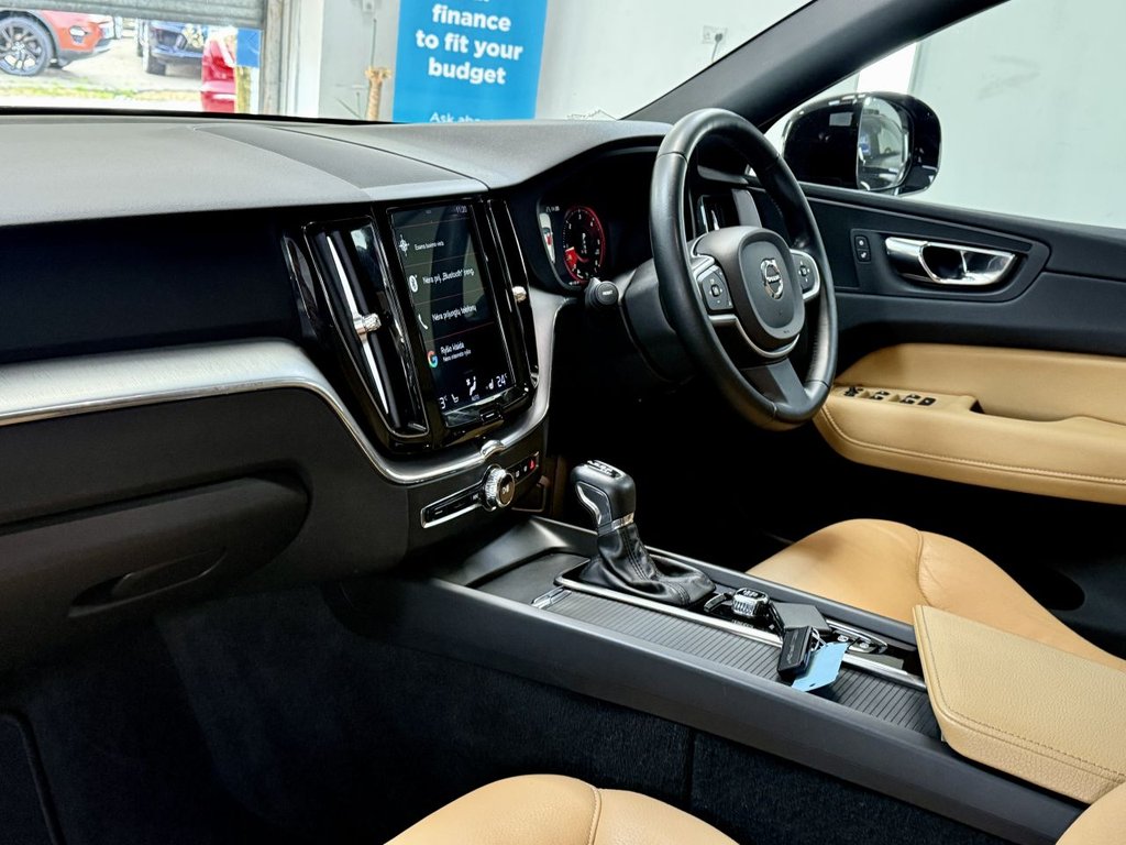 Used Volvo XC60 2018 for sale - 76711331: Photo 24