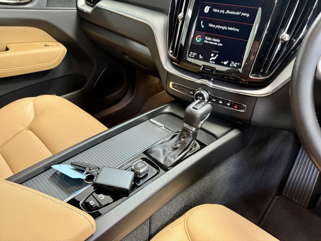 Used Volvo XC60 2018 for sale - 76711331: Photo 30