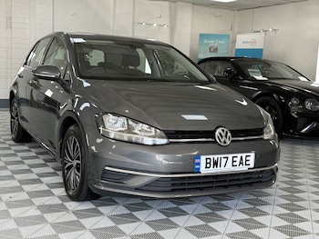 Used Volkswagen Golf 2017 for sale - 78153864: Photo