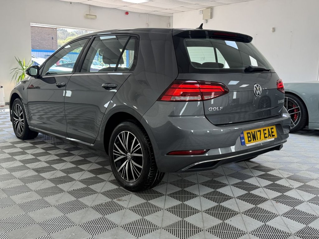 Used Volkswagen Golf 2017 for sale - 78153864: Photo 7