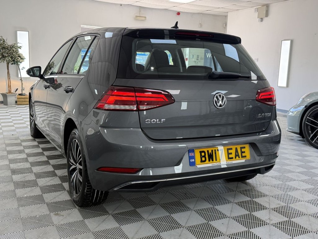 Used Volkswagen Golf 2017 for sale - 78153864: Photo 8