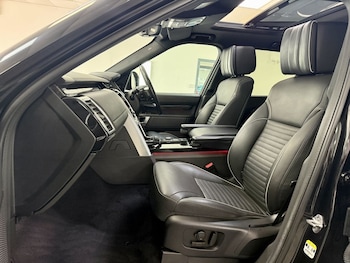 Used Land Rover Discovery 2018 for sale - 75716776: Photo
