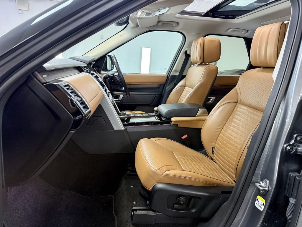 Used Land Rover Discovery 2017 for sale - 77227288: Photo 2