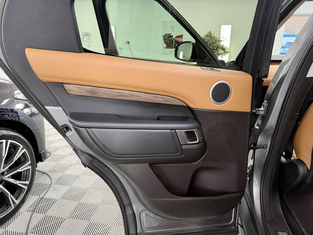 Used Land Rover Discovery 2017 for sale - 77227288: Photo 35