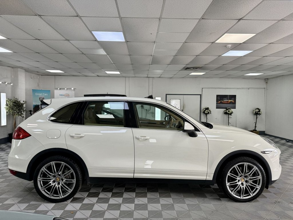 Used Porsche Cayenne 2010 for sale - 78200782: Photo 13