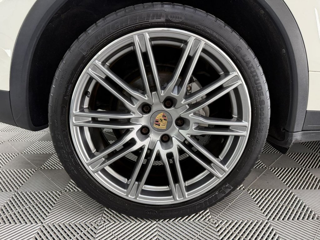 Used Porsche Cayenne 2010 for sale - 78200782: Photo 15