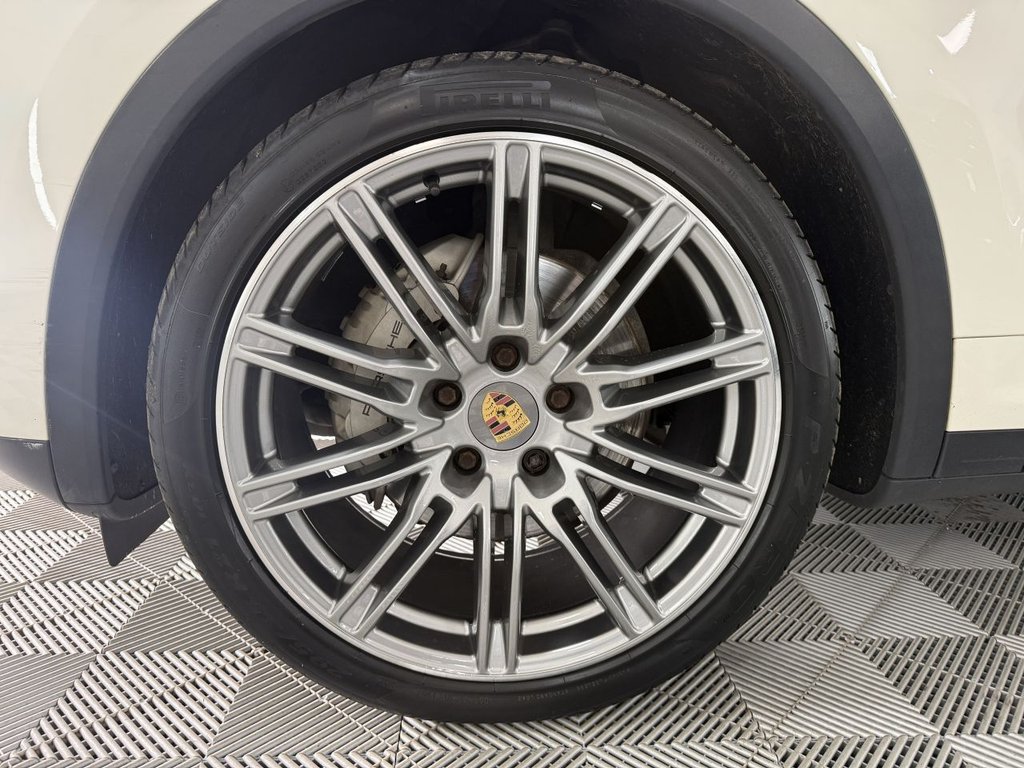 Used Porsche Cayenne 2010 for sale - 78200782: Photo 18