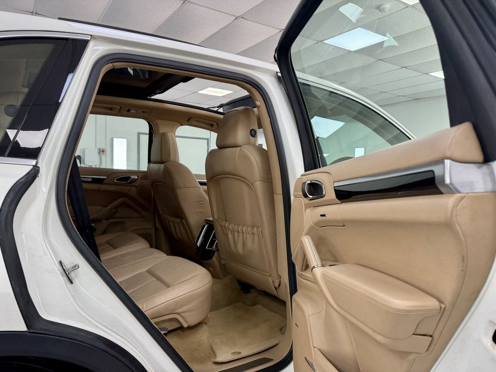 Used Porsche Cayenne 2010 for sale - 78200782: Photo 21