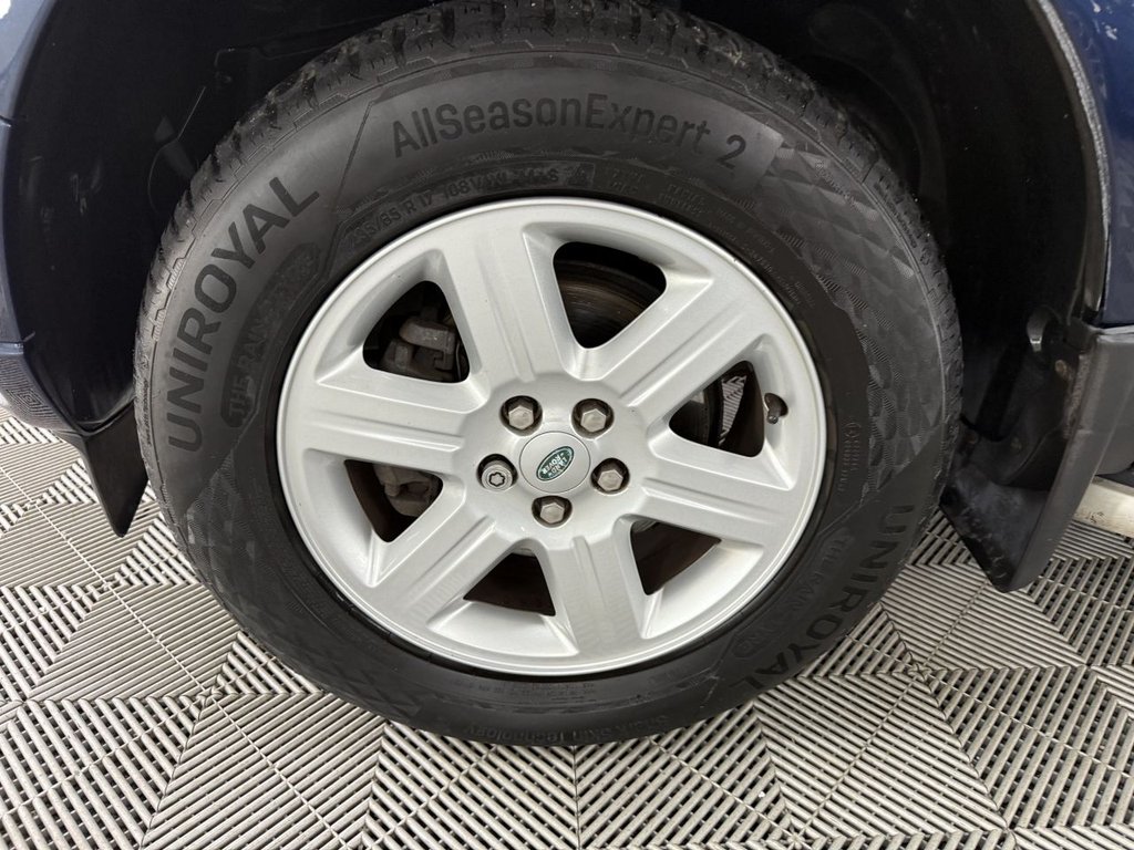 Used Land Rover Freelander 2011 for sale - 76367884: Photo 15