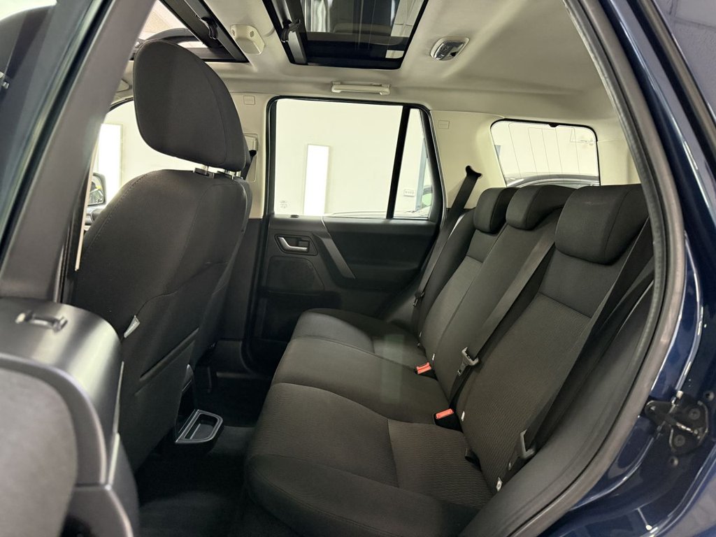 Used Land Rover Freelander 2011 for sale - 76367884: Photo 24