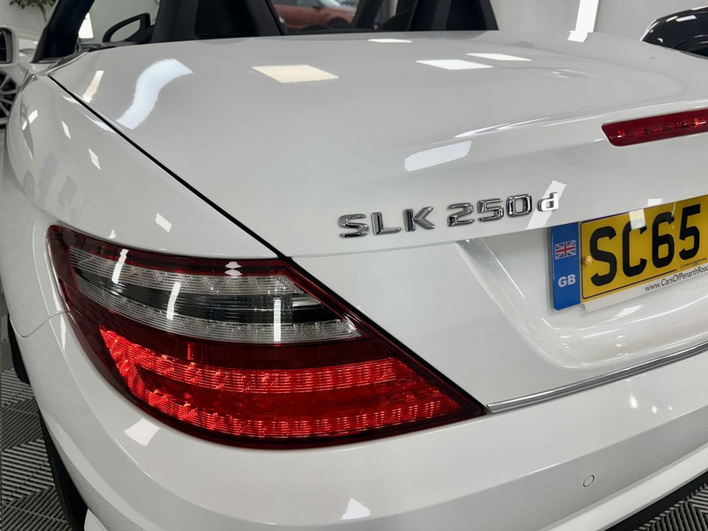 Used Mercedes-Benz SLK 2015 for sale - 76821046: Photo 19