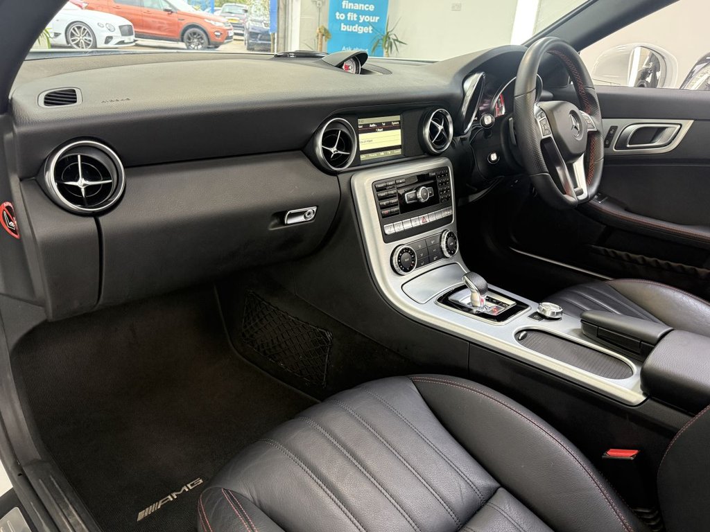 Used Mercedes-Benz SLK 2015 for sale - 76821046: Photo 27