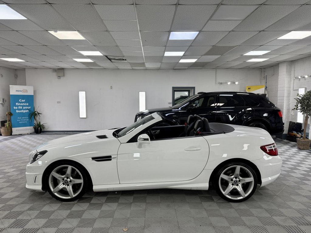 Used Mercedes-Benz SLK 2015 for sale - 76821046: Photo 7