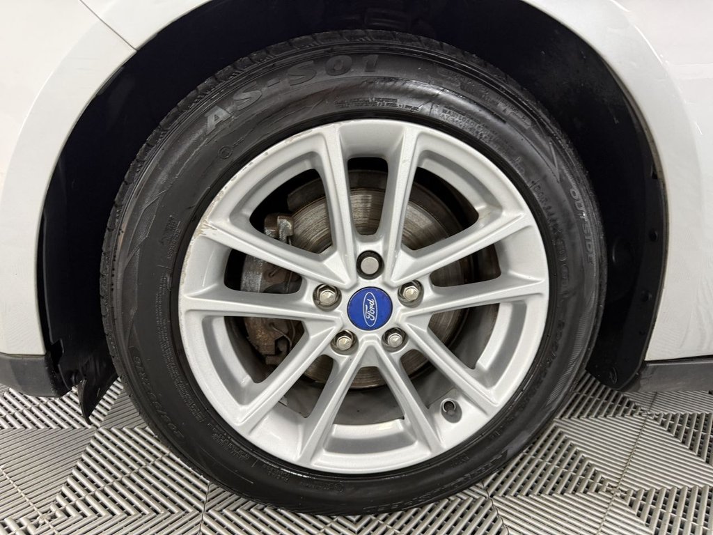 Used Ford Focus 2015 for sale - 77780205: Photo 15