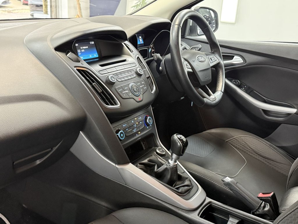 Used Ford Focus 2015 for sale - 77780205: Photo 23