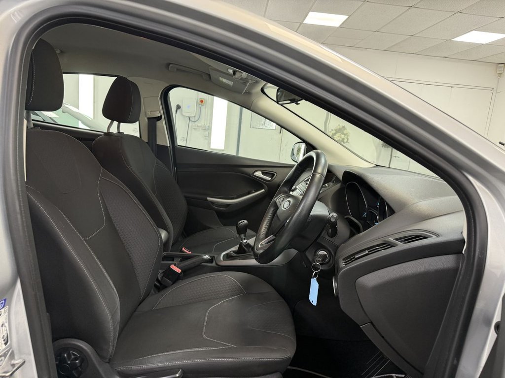 Used Ford Focus 2015 for sale - 77780205: Photo 24