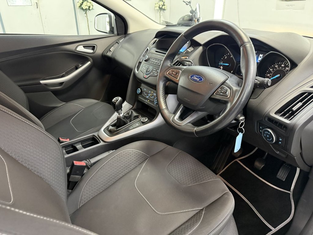 Used Ford Focus 2015 for sale - 77780205: Photo 25