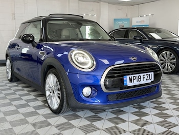 Used MINI Hatch 2018 for sale - 79607646: Photo