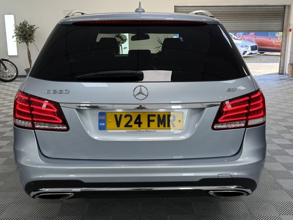 Used Mercedes-Benz E Class 2013 for sale - 76698428: Photo 10