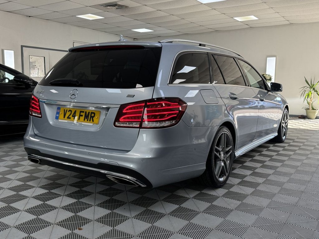 Used Mercedes-Benz E Class 2013 for sale - 76698428: Photo 11